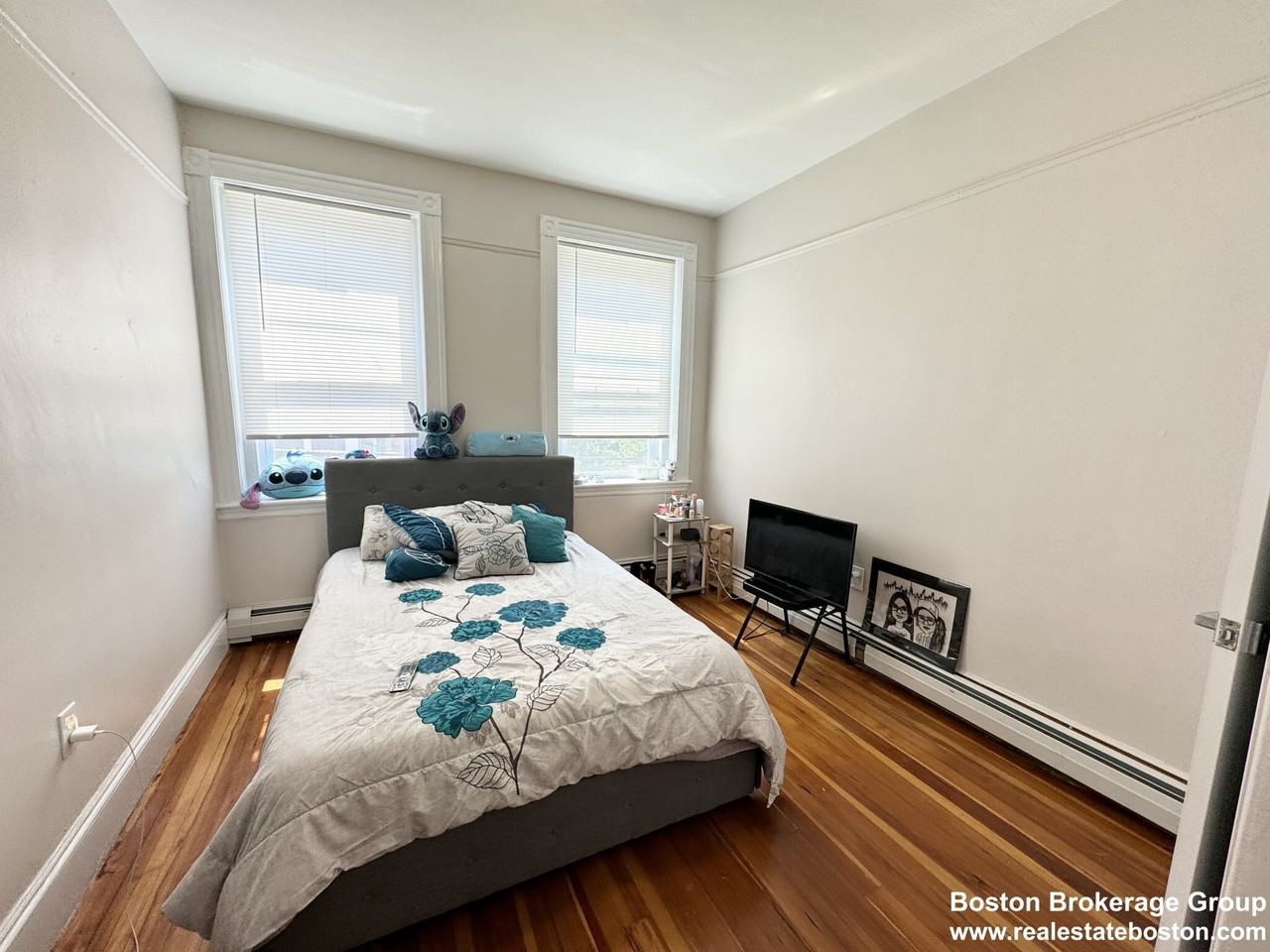 168 Gove St #3 - Photo 6 of 8