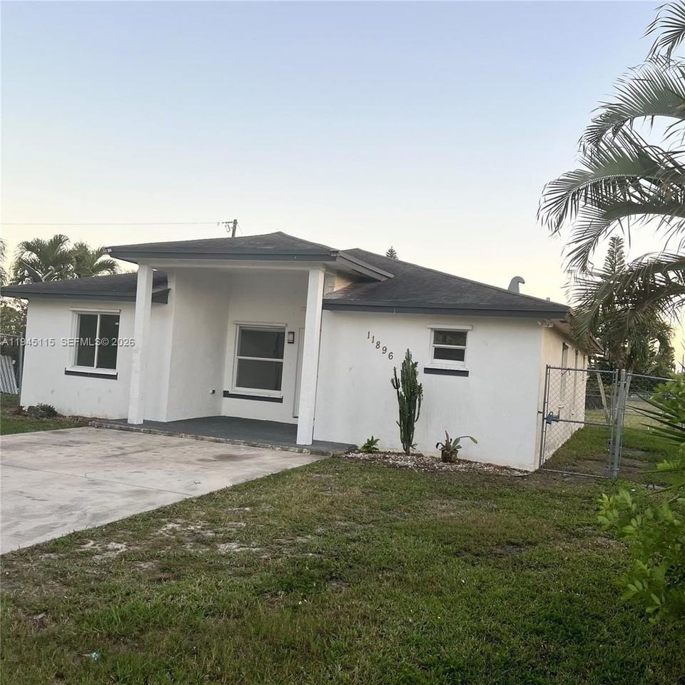 11896 Sw 224th St - Photo 2 of 13