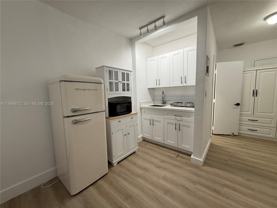 481 E 31st St #E - Photo 1 of 1