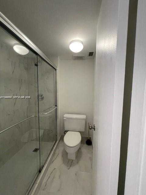 321 Lakeview Dr #105 - Photo 6 of 23