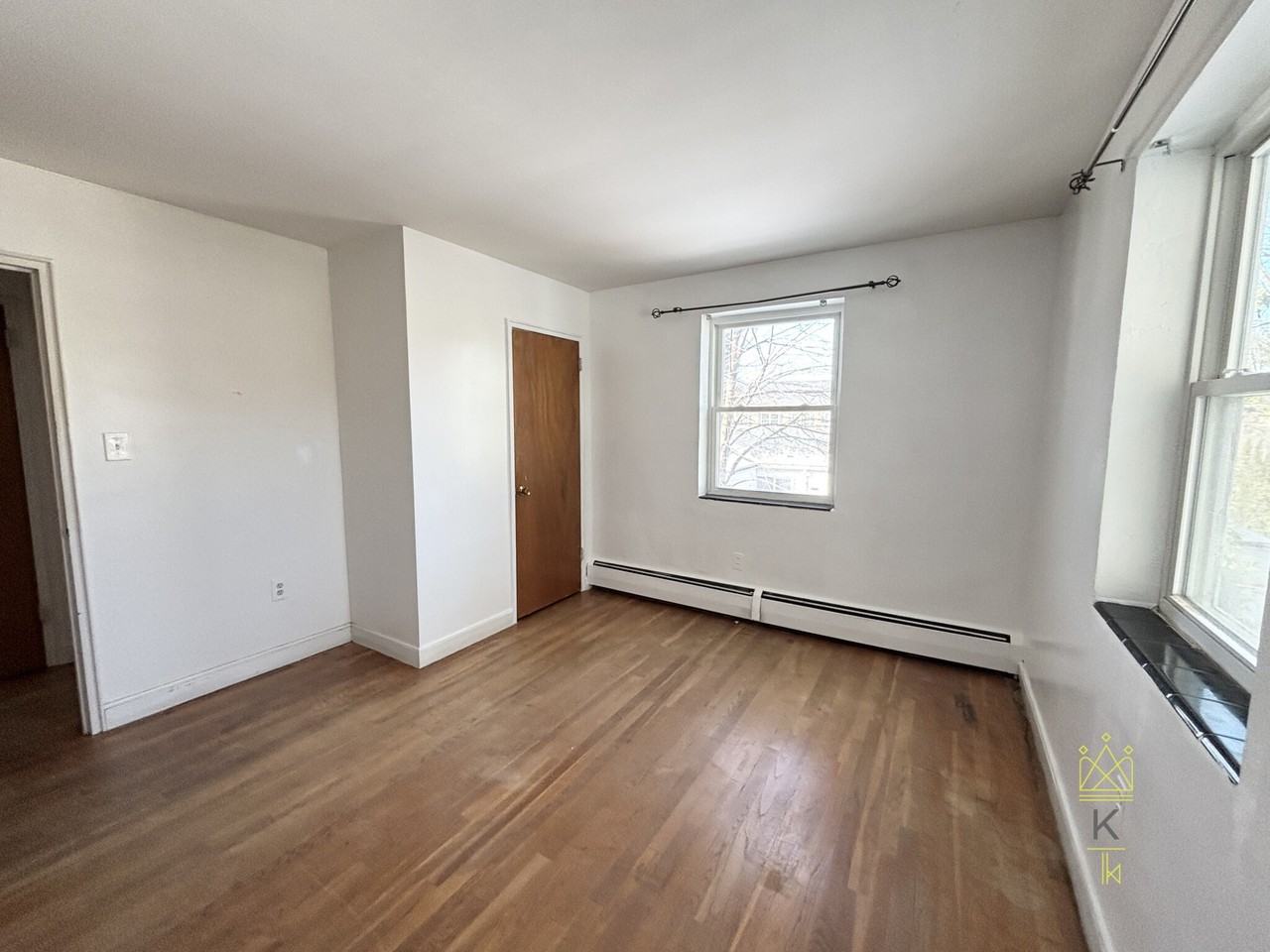 49 Broadway #10 - Photo 3 of 11