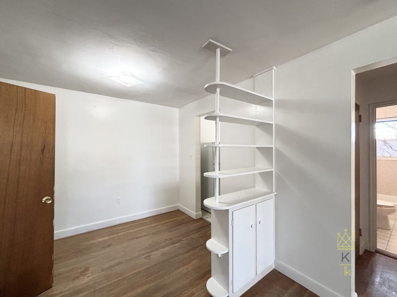 49 Broadway #10 - Photo 4 of 11