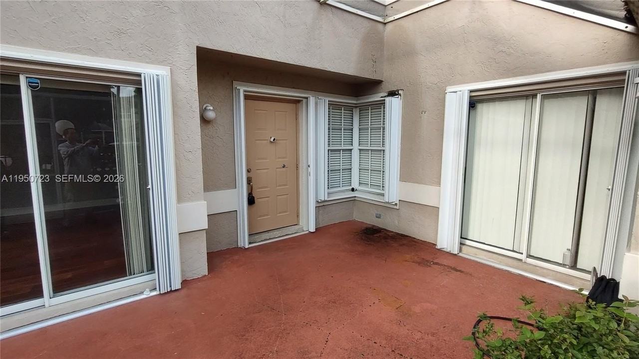 11045 Neptune Dr #11045 - Photo 4 of 30