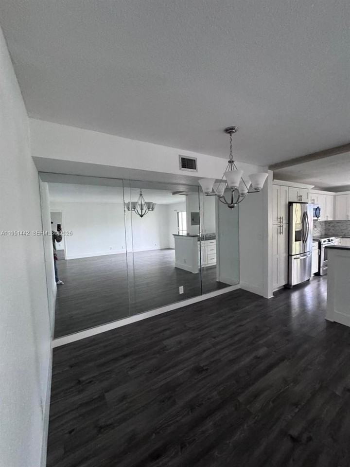 5917 Via Vermilya #203 - Photo 3 of 28