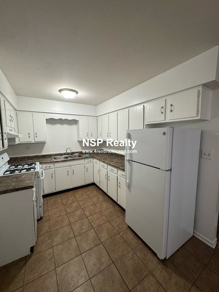 500 N Mill Rd #2C - Photo 4 of 4
