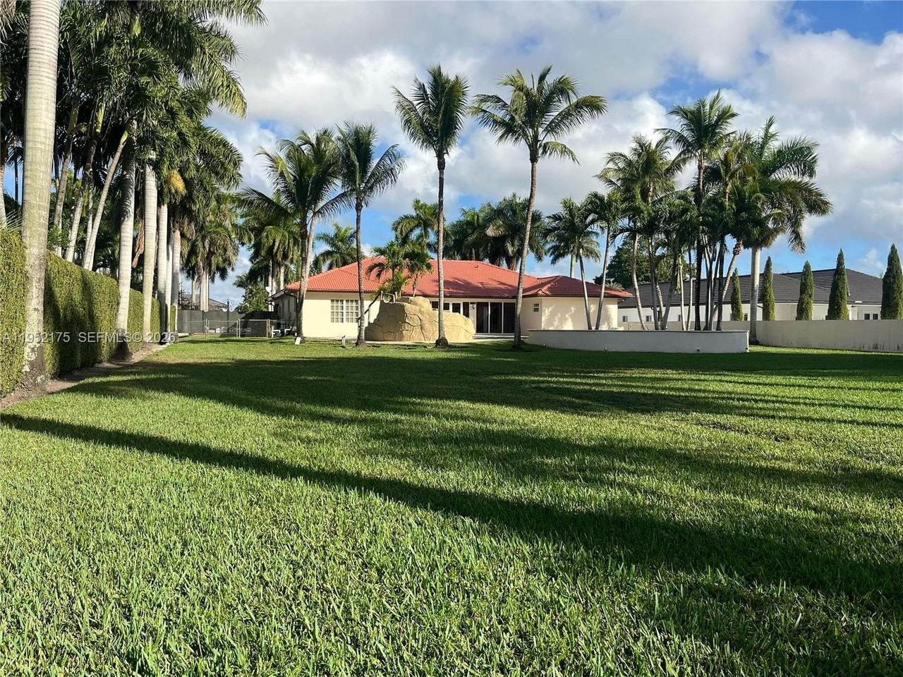 450 Nw 130th Ave - Photo 7 of 7