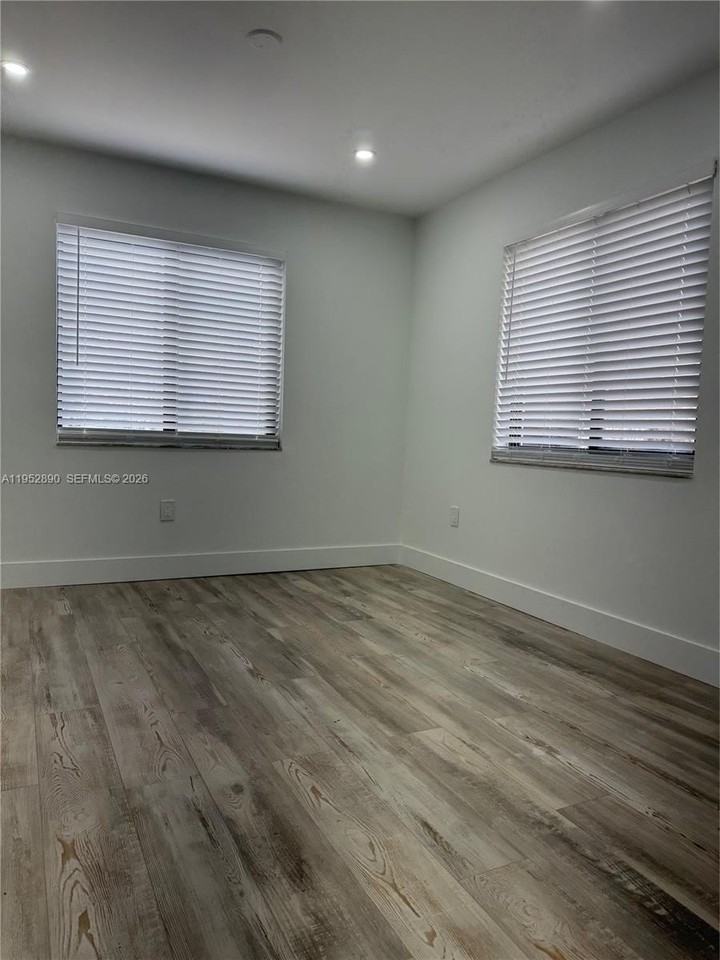 3609 Sw 27th St #3609 - Photo 6 of 6