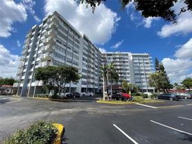 1200 Ne Miami Gardens Dr #219W - Photo 1 of 1