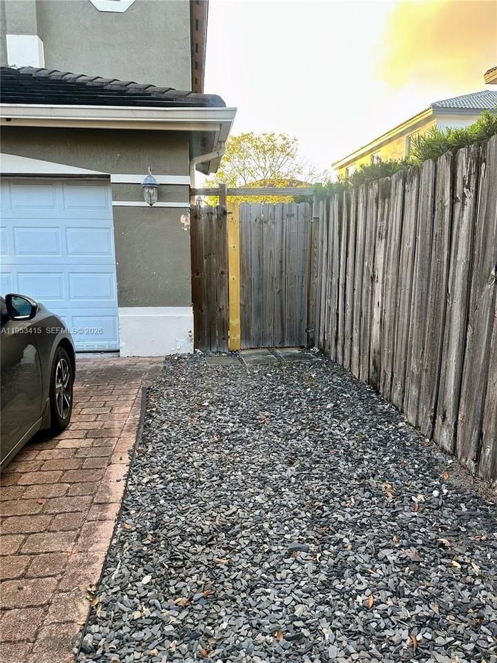 1044 Sw 145th Ct #NA - Photo 7 of 14