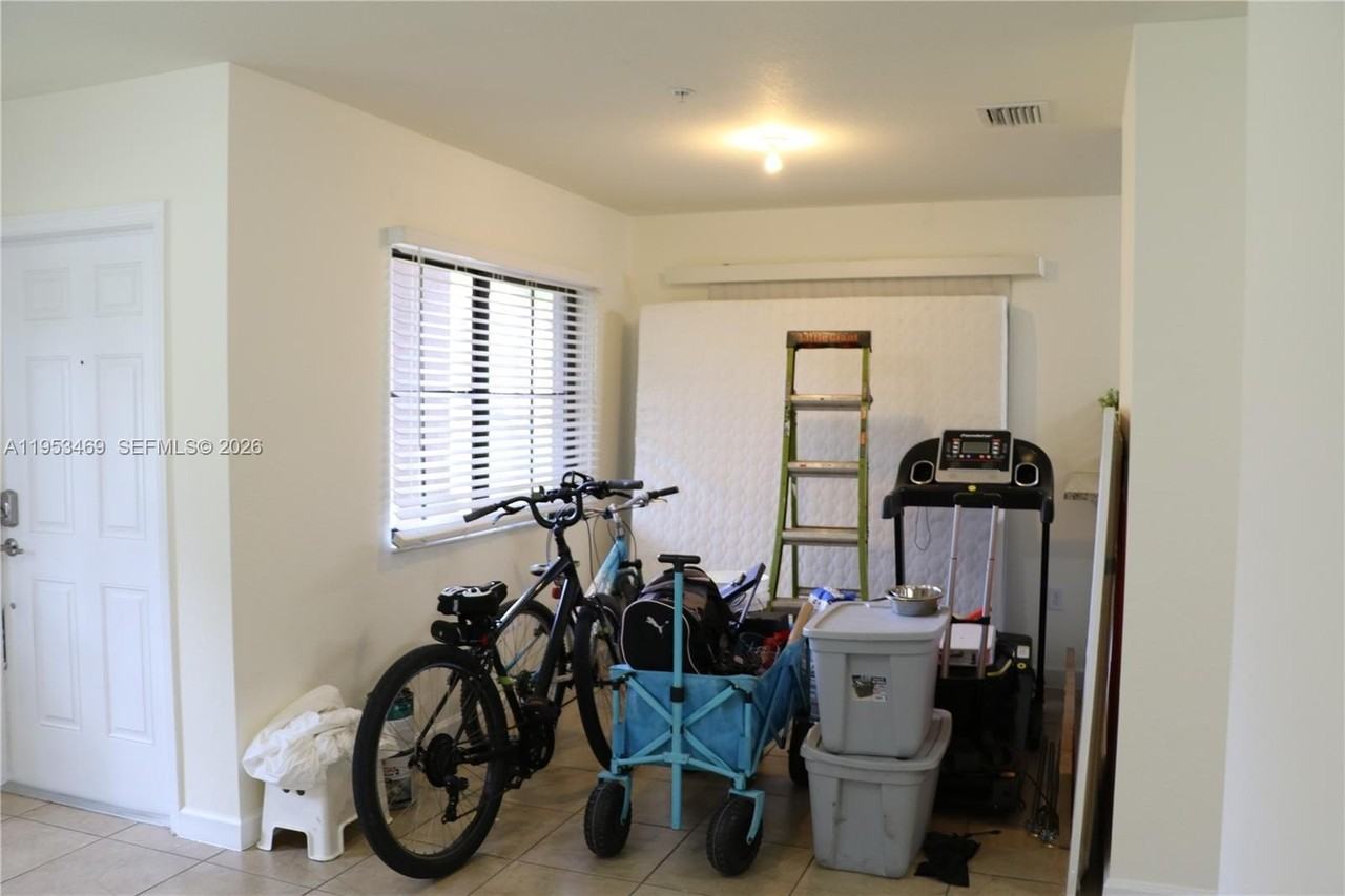 22501 Sw 88th Pl #10-25 - Photo 5 of 20