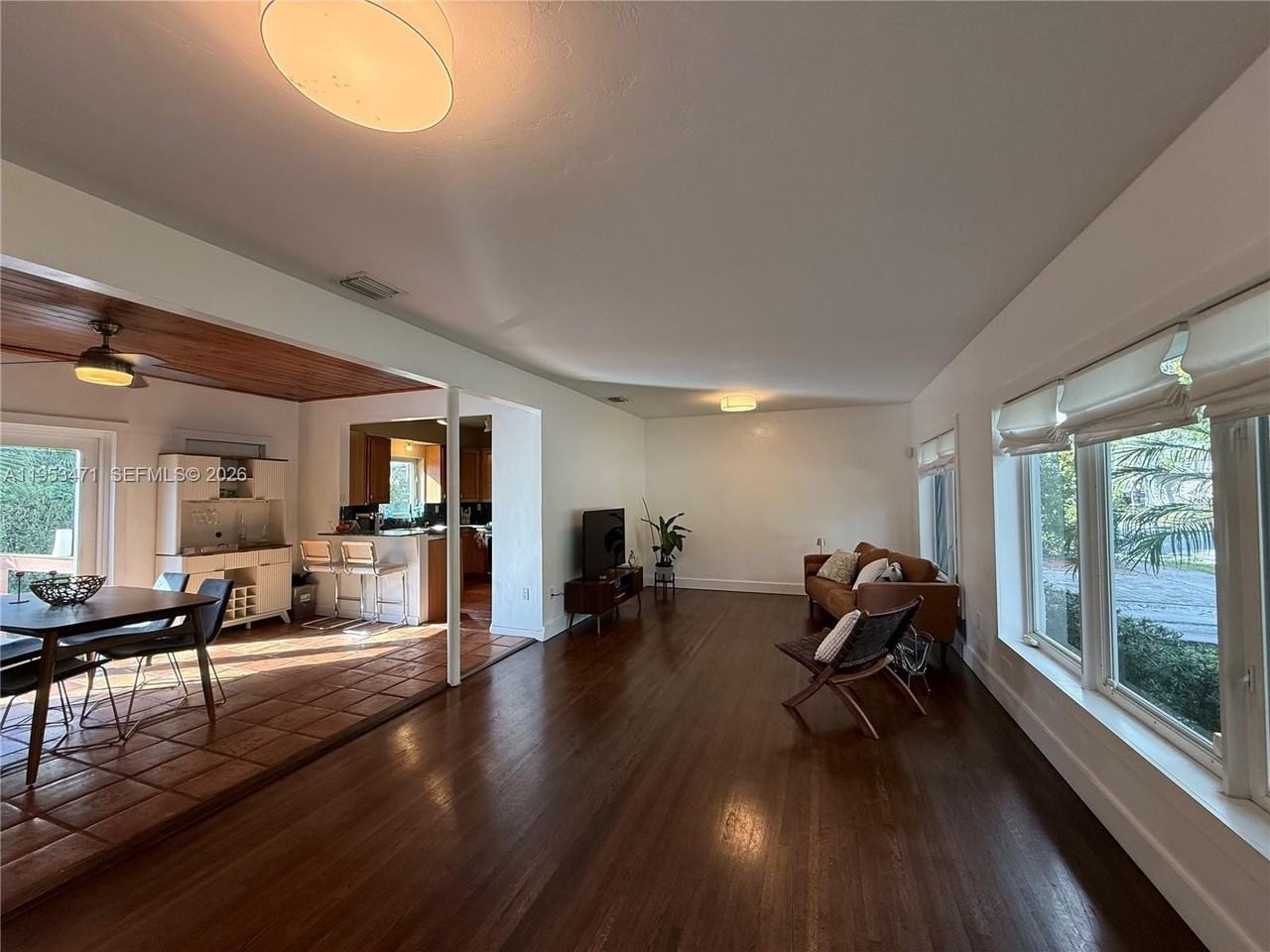 2728 Kirk St - Photo 4 of 29