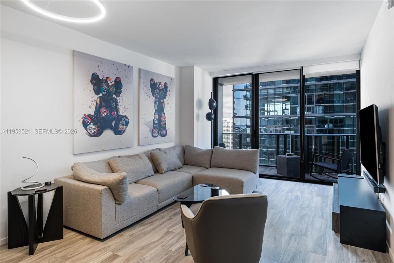 801 S Miami Ave #4207