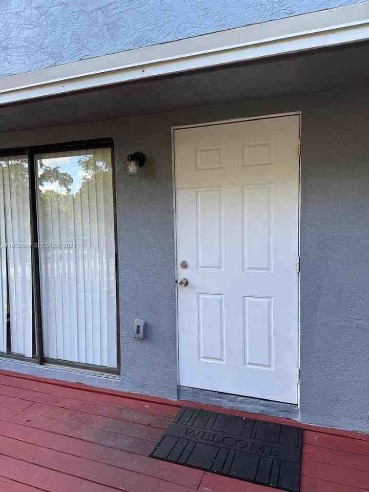 35 Crossings Cir #H - Photo 2 of 15