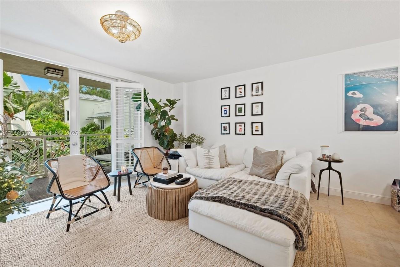 3540 Main Hwy #207 - Photo 3 of 19