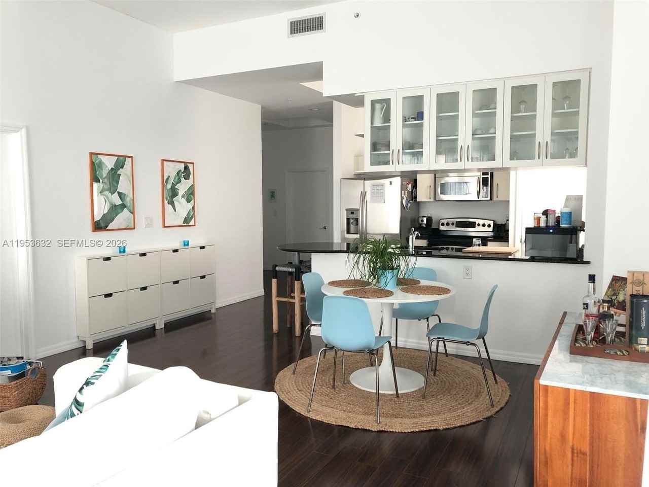 7290 Sw 90th St #701 - Photo 6 of 16