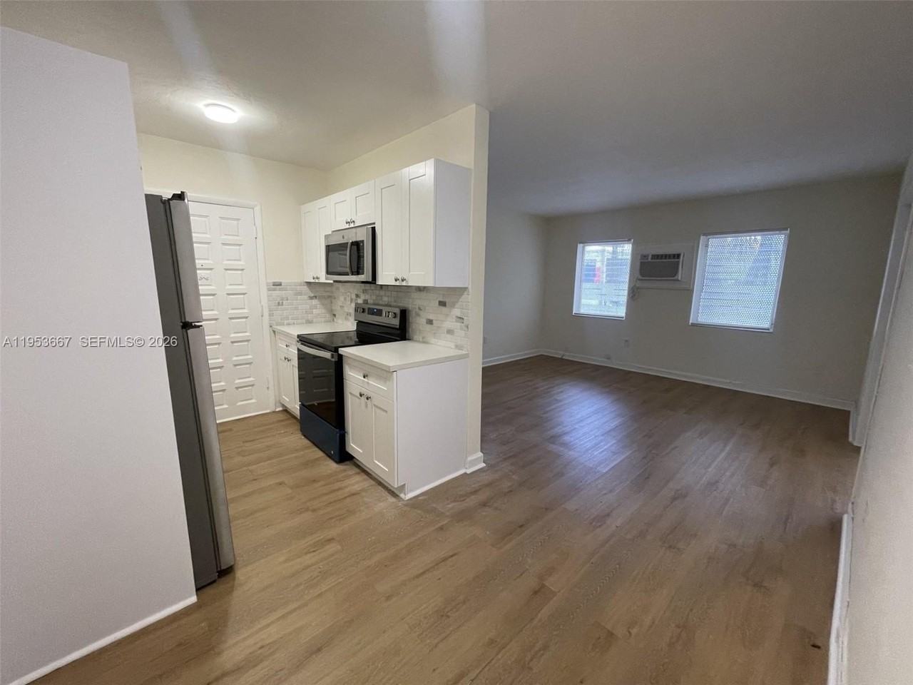 218 Santillane Ave #8 - Photo 2 of 18