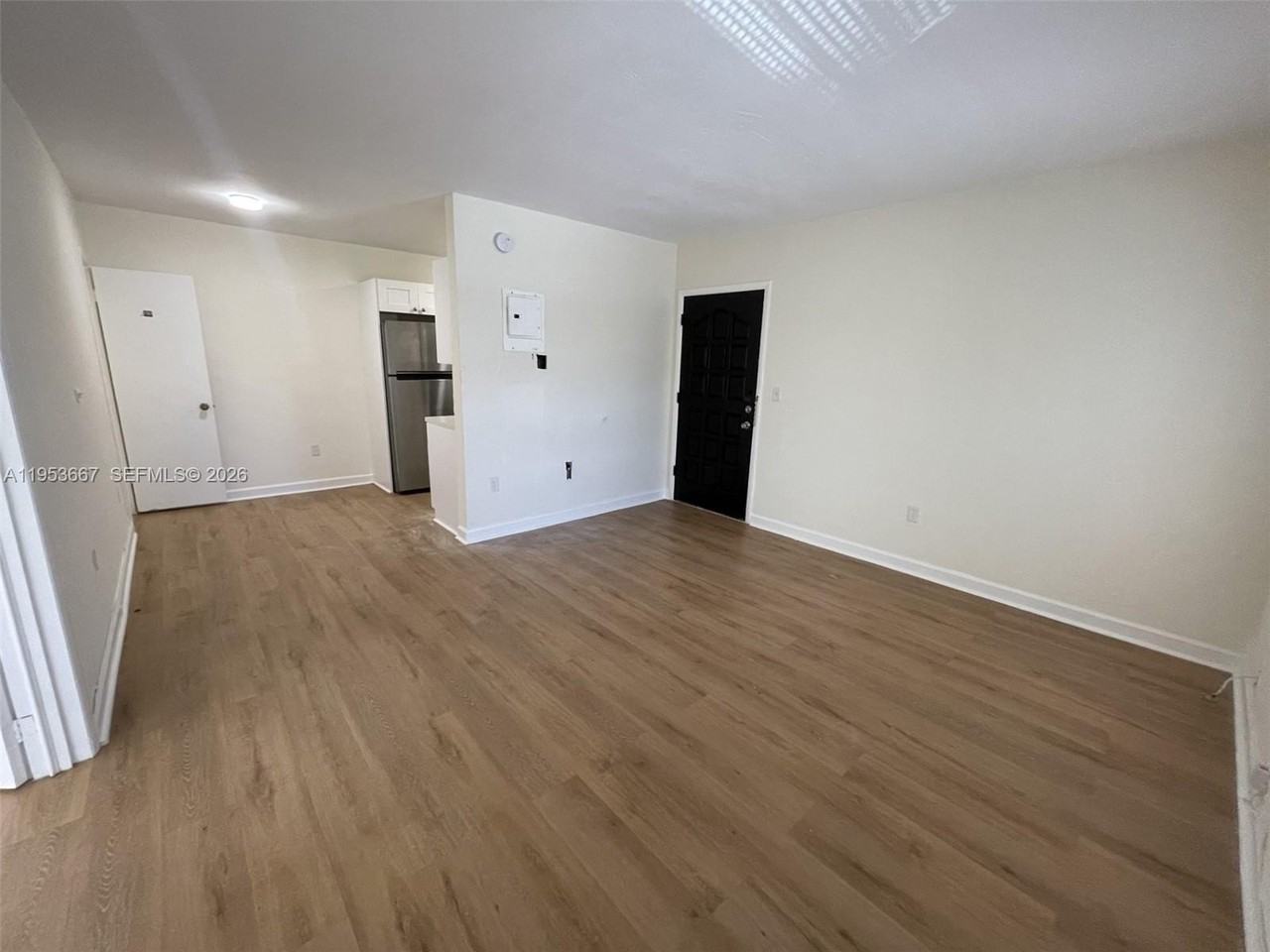 218 Santillane Ave #8 - Photo 5 of 18