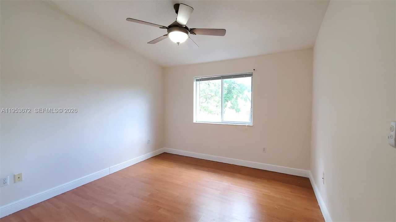 640 Nw 79th Ave #202 - Photo 5 of 13