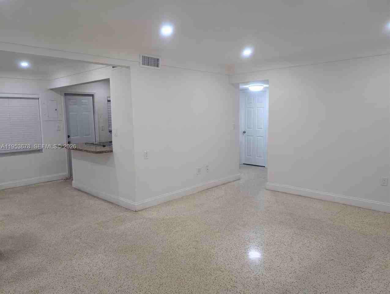 2355 Nw 9th St #0 - Photo 3 of 16