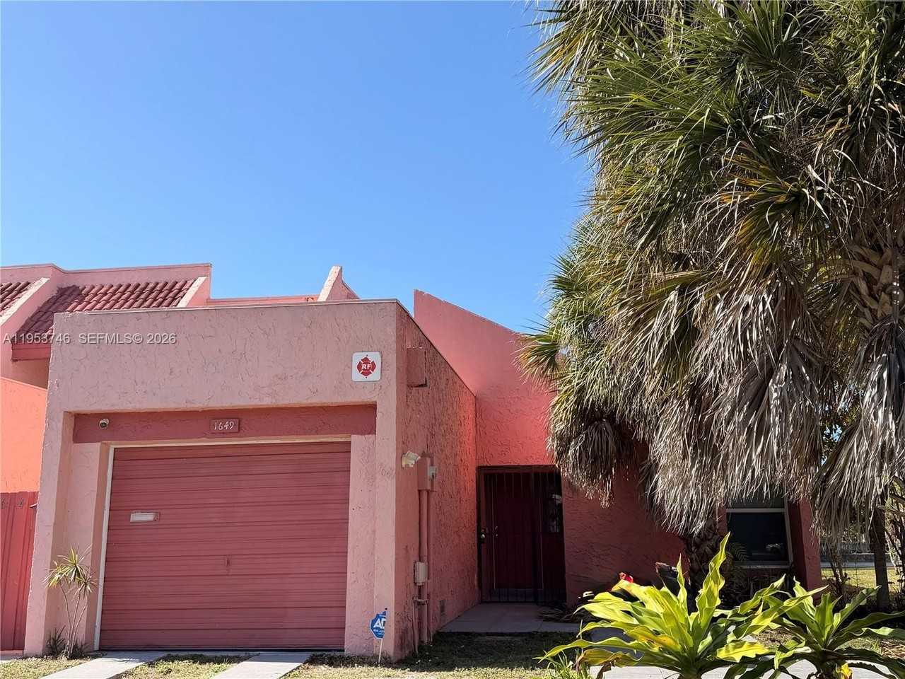 1649 Nw 56th Ter #9 - Photo 2 of 26