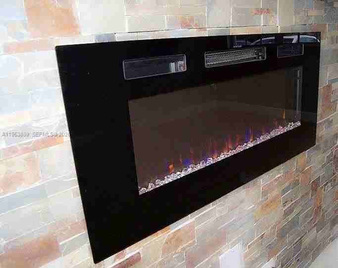 601 Nw 97th St #601 - Photo 4 of 14