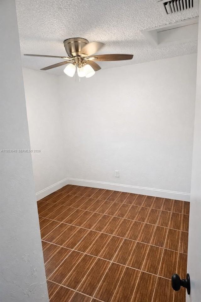 1755 Nw 69th St - Photo 6 of 14