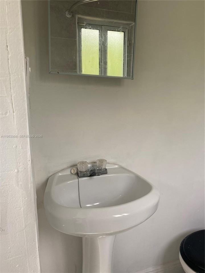 1742 Ali Baba Ave #4 - Photo 7 of 12