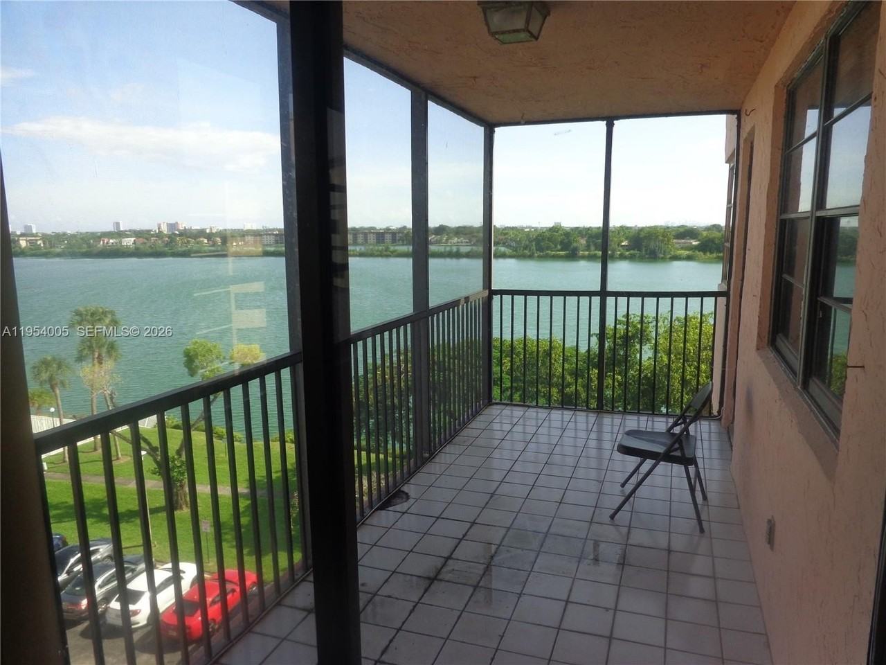 20850 San Simeon Way #604-5 - Photo 3 of 17