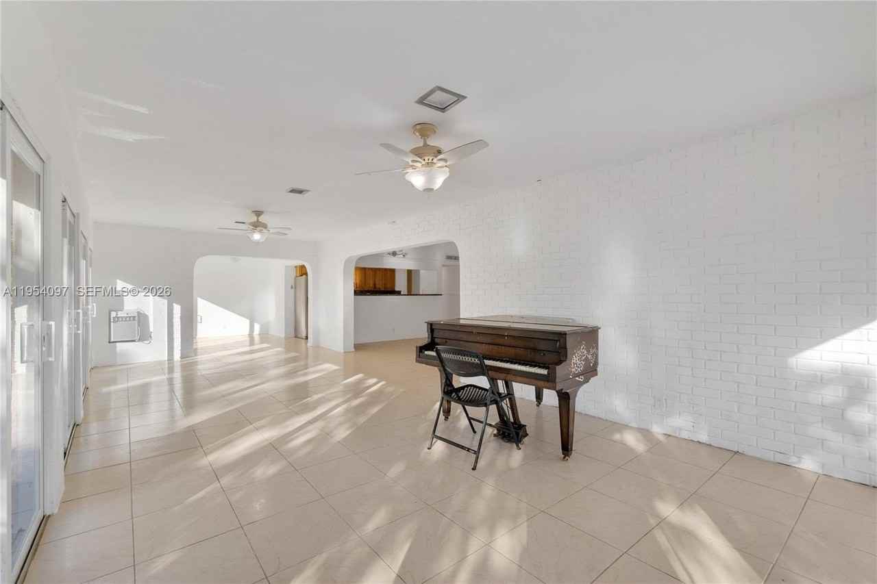 5505 Bluejack Oak Cir - Photo 5 of 14