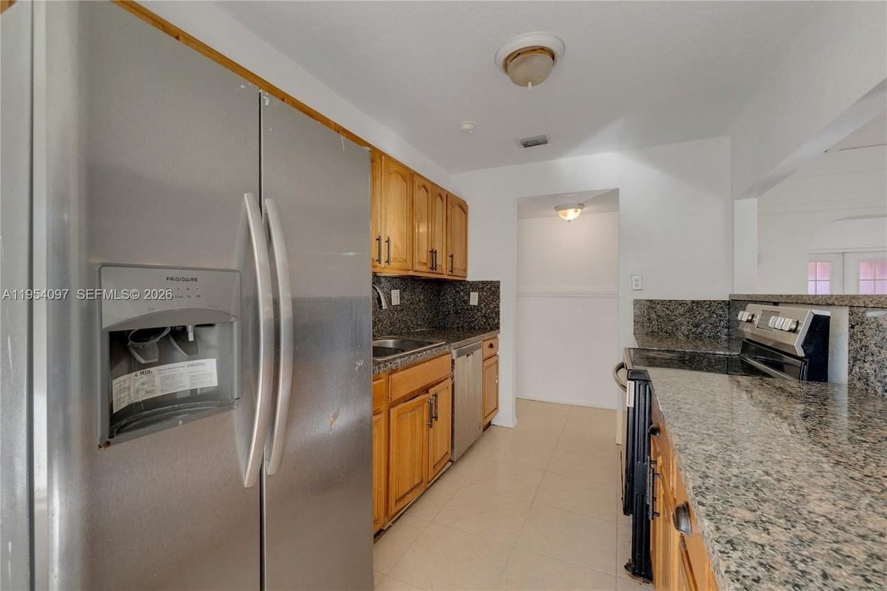 5505 Bluejack Oak Cir - Photo 7 of 14