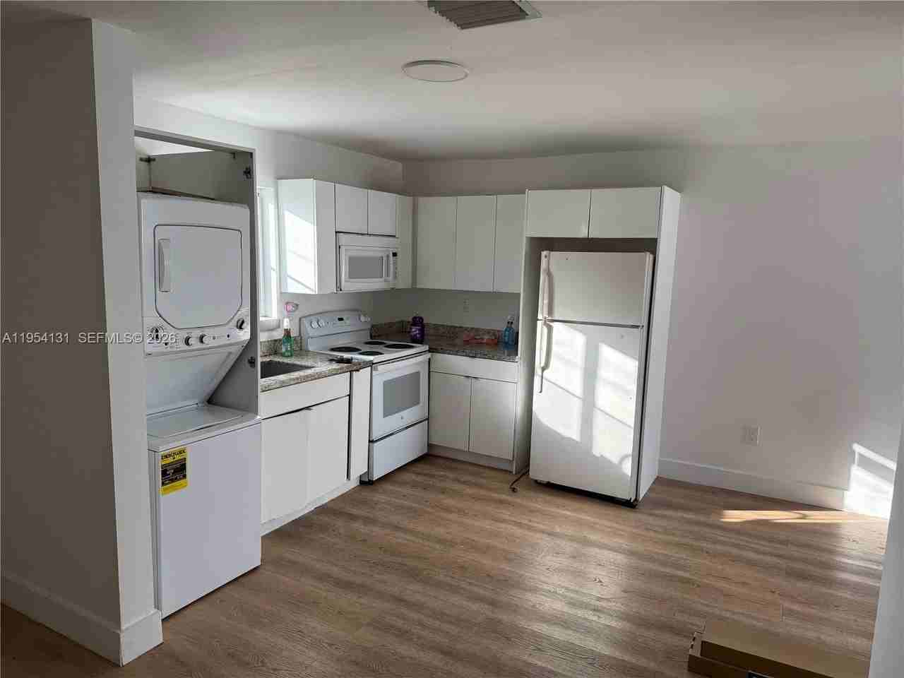 2180 Nw 59th St #2 - Photo 6 of 22