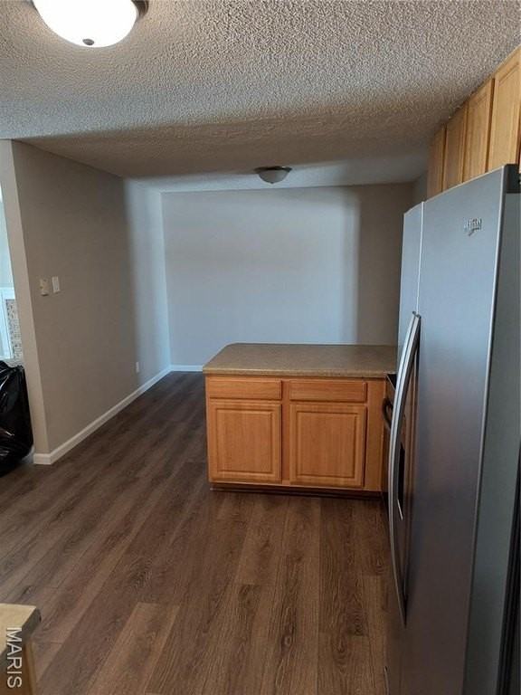 19 Park Charles Blvd N - Photo 2 of 14