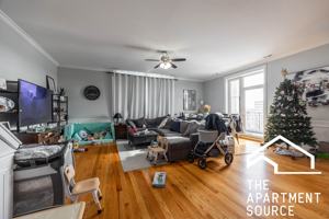 featured image of 520 N Western Ave #4C