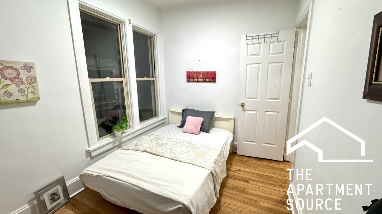 1822 N Kedvale Ave #2 - Photo 6 of 22