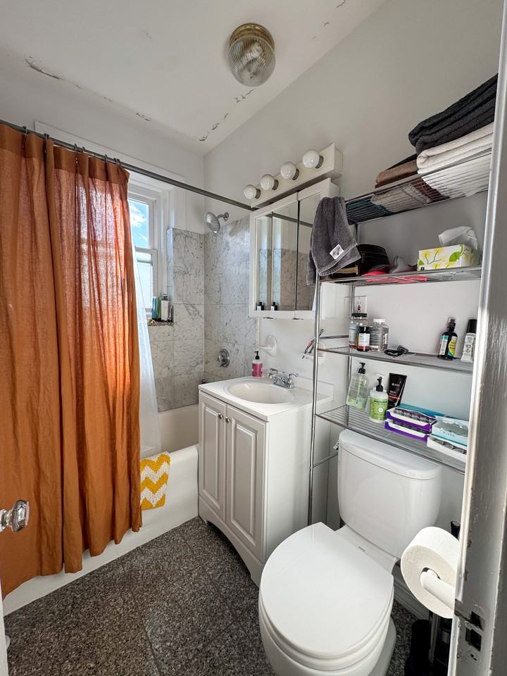 1607 Commonwealth Ave #34 - Photo 6 of 7