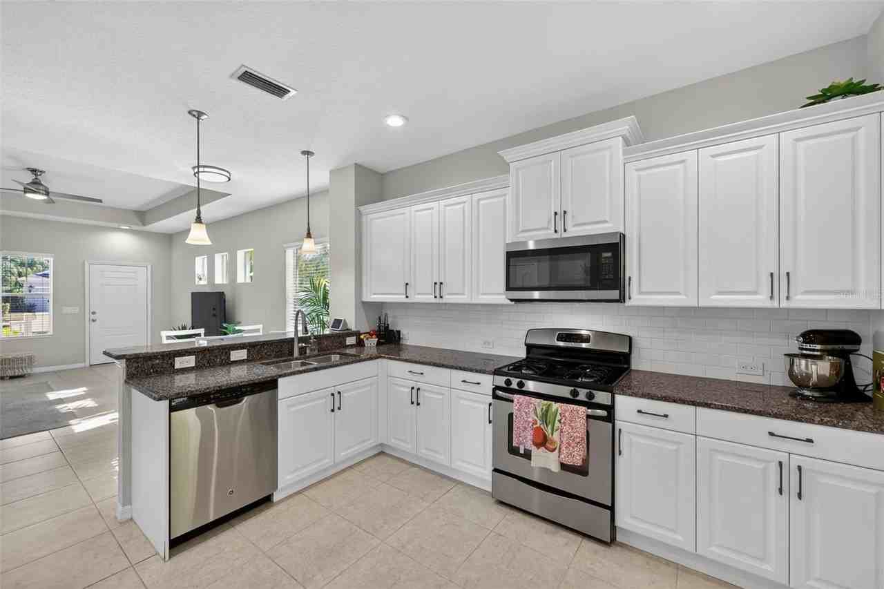 11609 Piedmont Park Xing - Photo 5 of 15