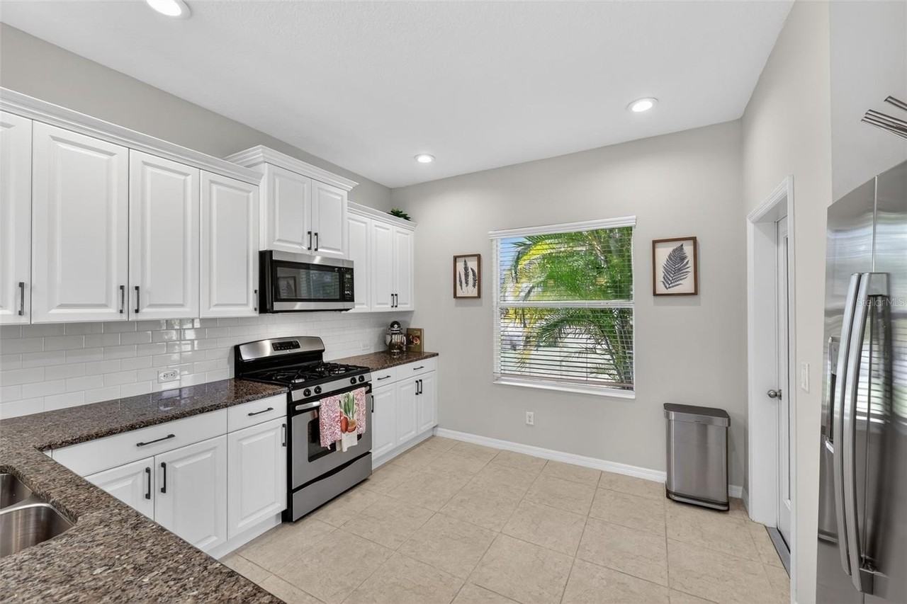 11609 Piedmont Park Xing - Photo 6 of 15