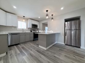 Gladstone St #2 - Photo 1 of 1