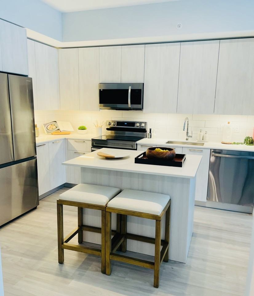 48 Nw 164th St #303 - Photo 7 of 12