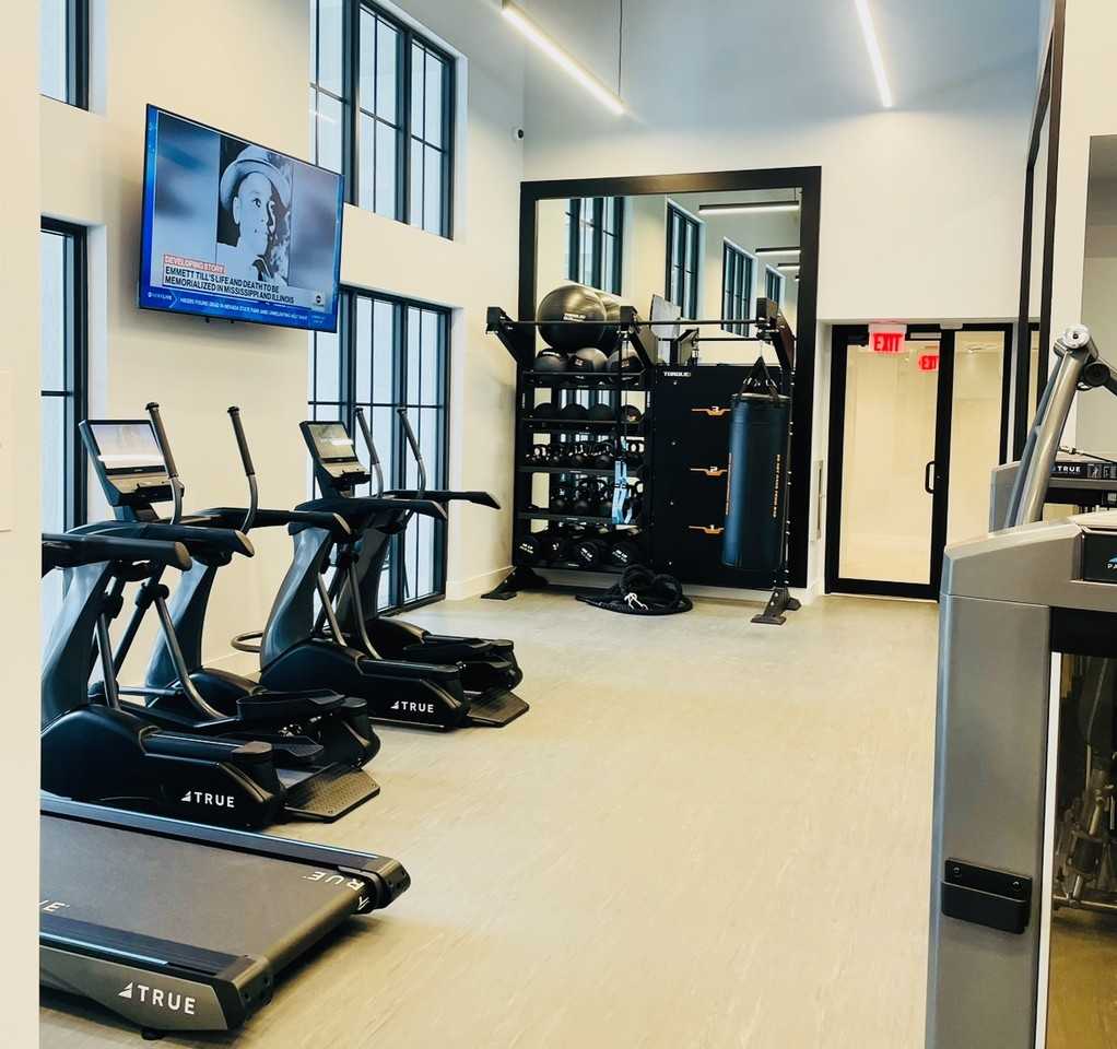 30 Nw 162nd St #209 - Photo 3 of 12