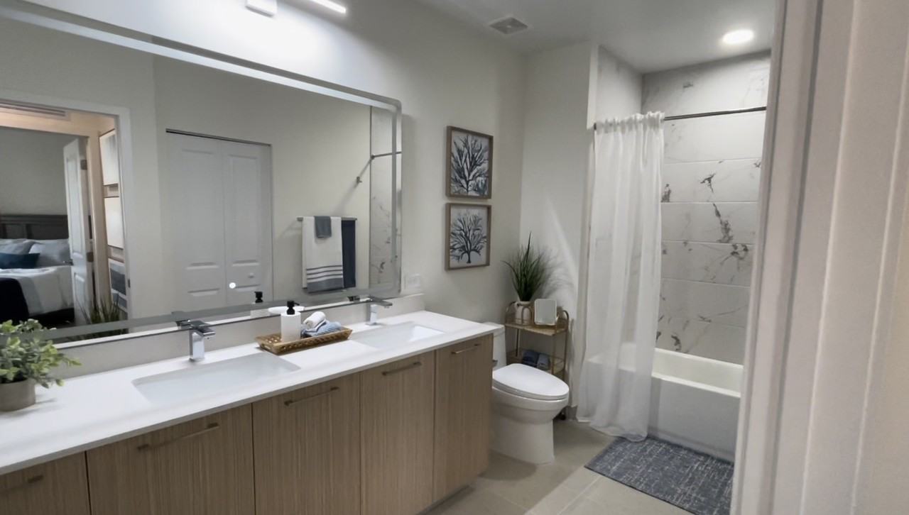 895 W 72nd St #311 - Photo 2 of 9