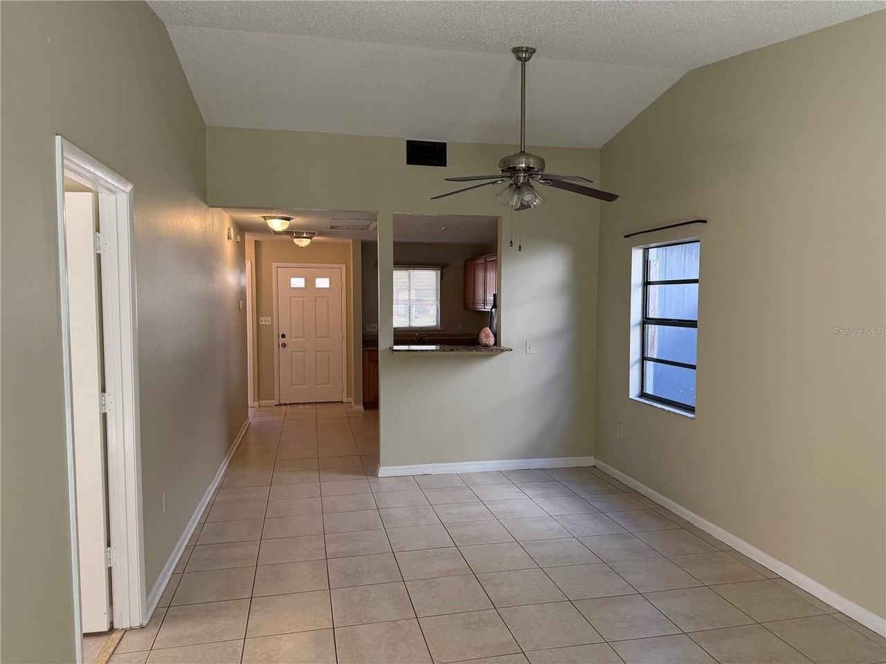 1010 Old South Dr - Photo 6 of 9