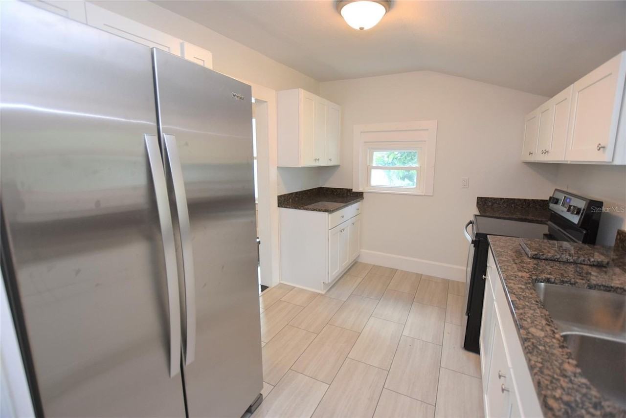 213 E Patterson St - Photo 5 of 21