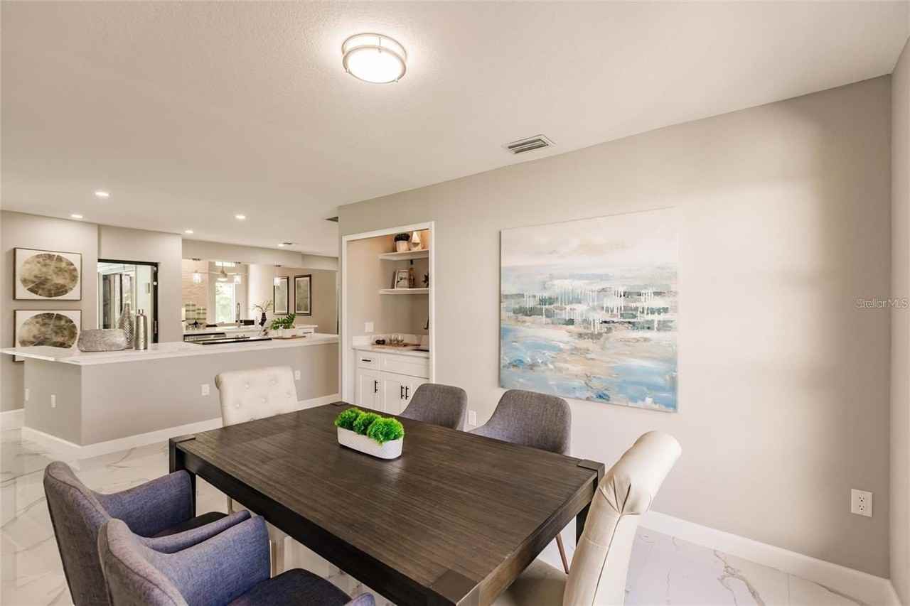 904 S Doral Ln - Photo 6 of 45