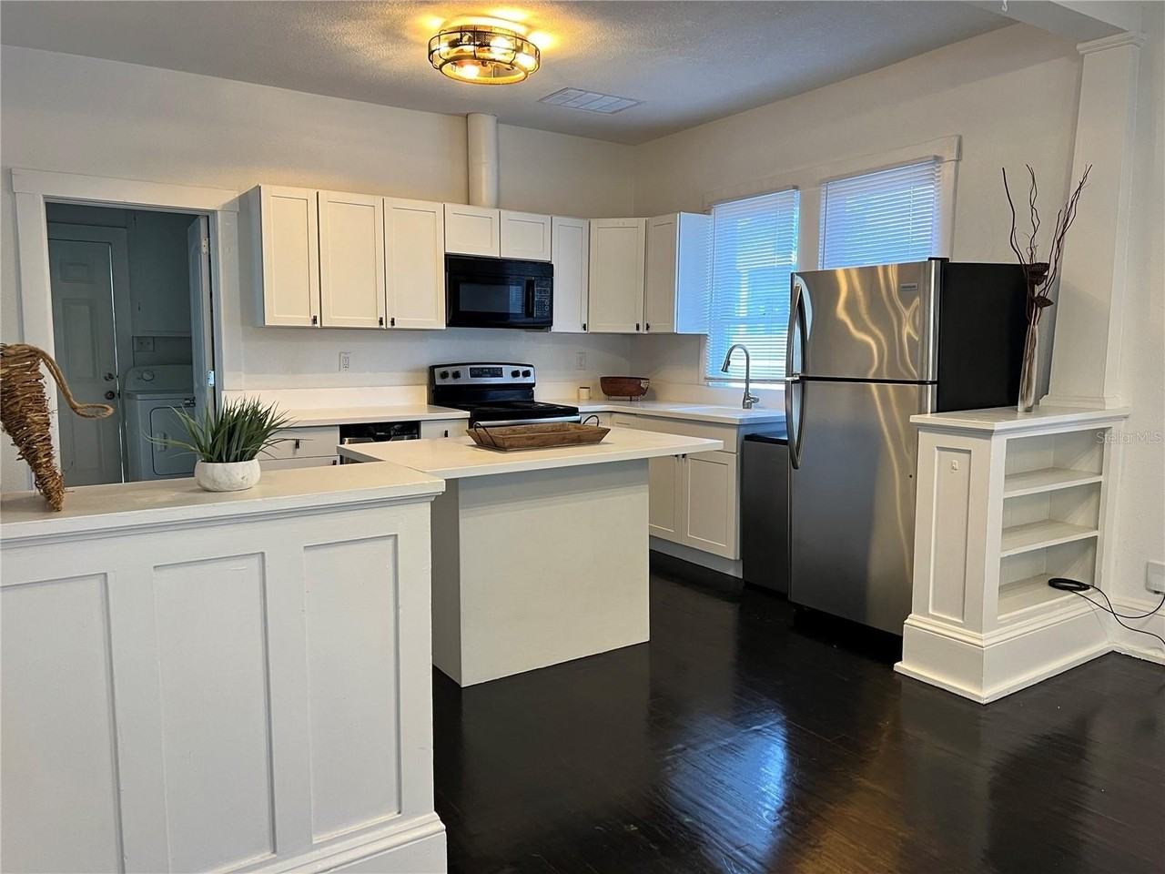 412 Briercliff Dr - Photo 3 of 29