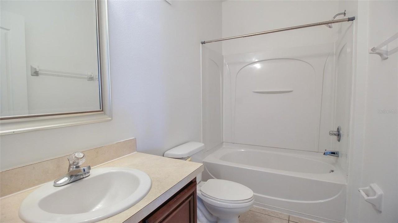 2333 Betsy Ross Ln - Photo 7 of 12