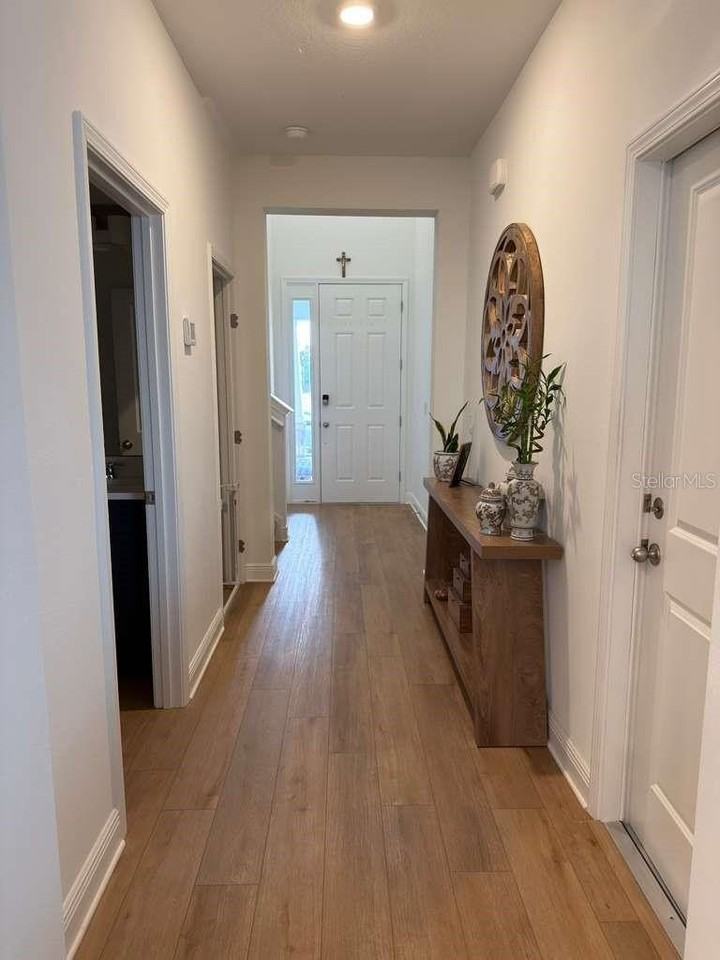 1656 Pyramid Hill St - Photo 7 of 35