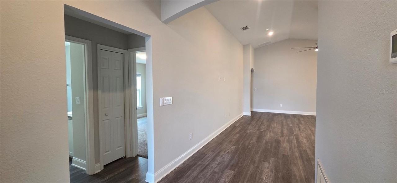 202 Polermo Ave - Photo 4 of 28