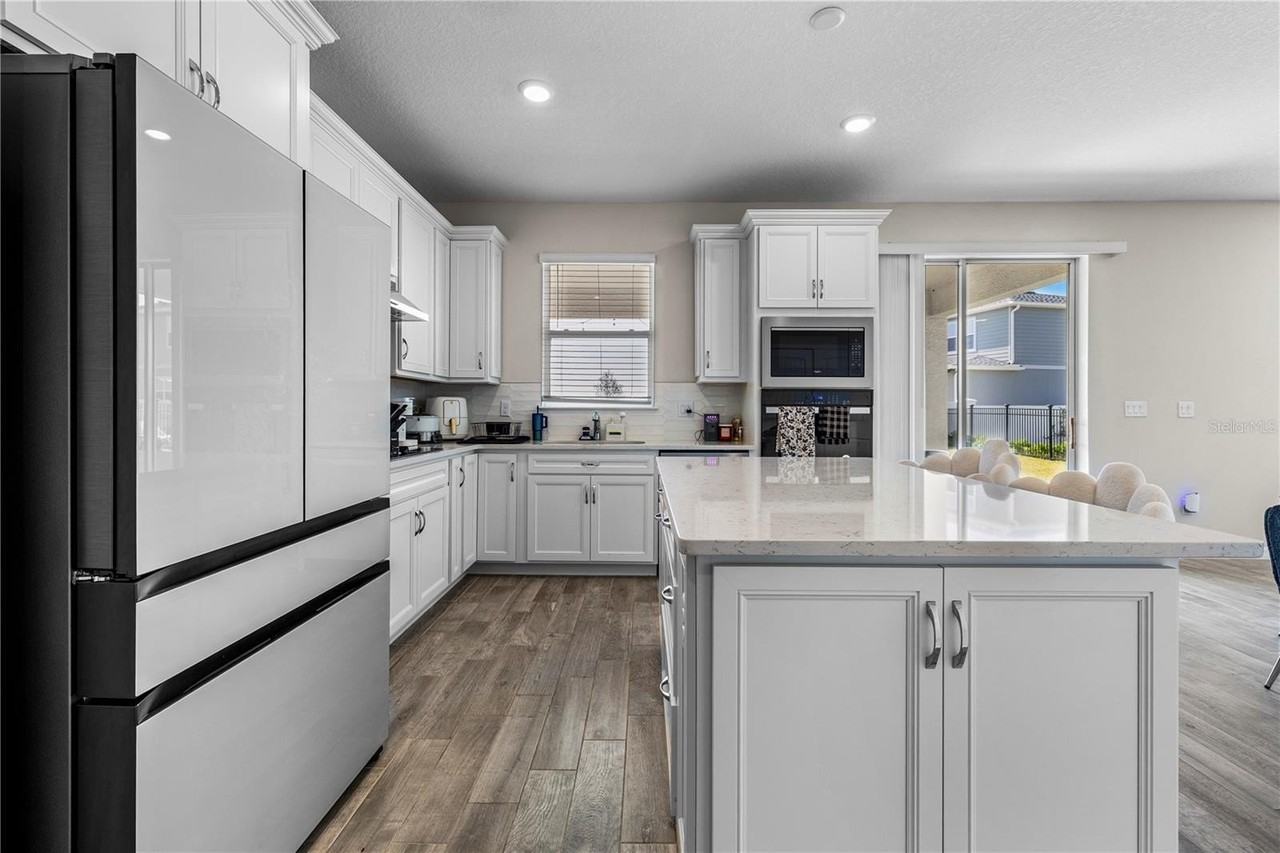 9622 Passaic Pkwy - Photo 7 of 34