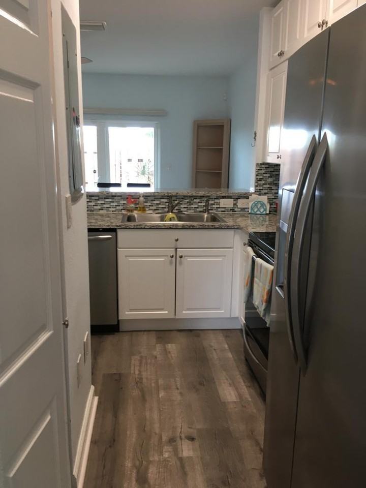 1690 Ne 33rd Ave #104-6 - Photo 7 of 8